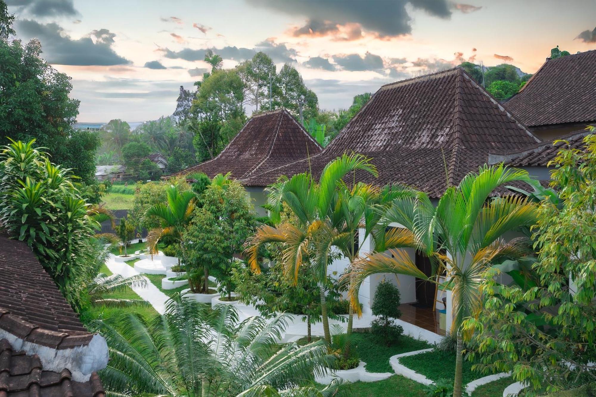 Hotel Nirvana Tetebatu
